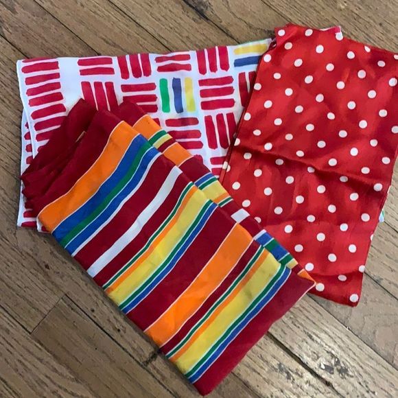 VINTAGE lot of fun colourful scarves, silk etc - Picture 2 of 10